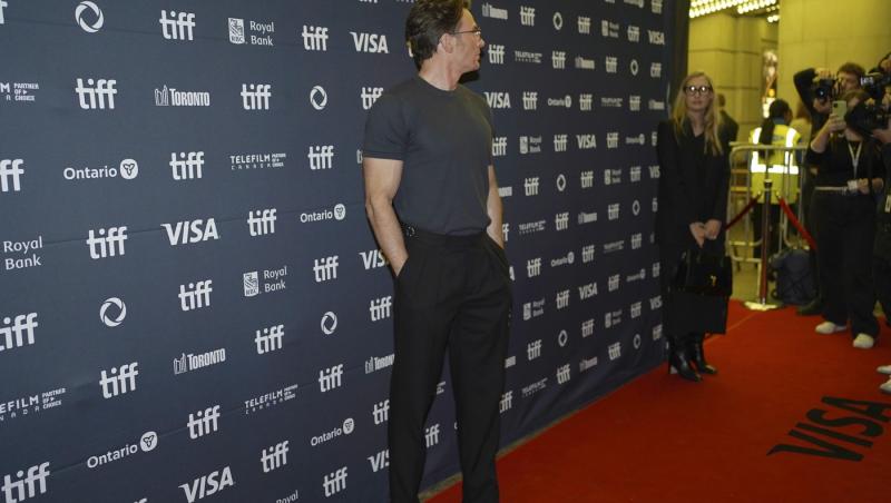 Bebeluș-surpriză în showbiz!Actorul iubit de o lume întreagă și soția sa cu 16 ani mai tânără au devenit părinți pentru prima dată