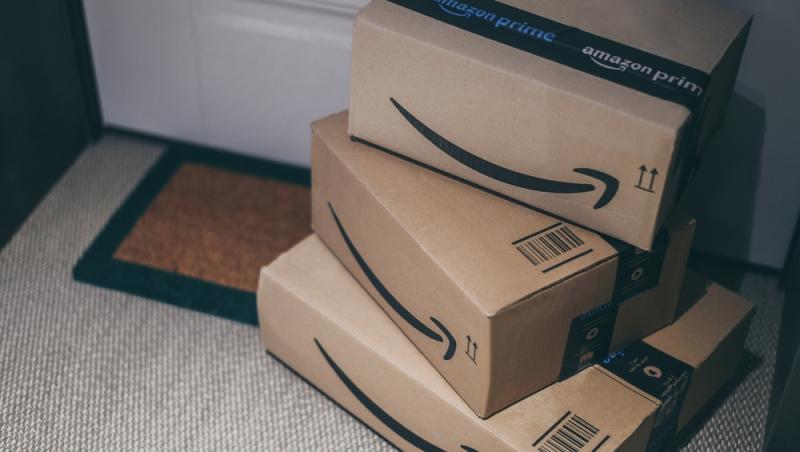 Amazon, pregătită să concedieze 14.000 de oameni pentru Inteligența Artificială. Ce strategie pe termen lung are conducerea