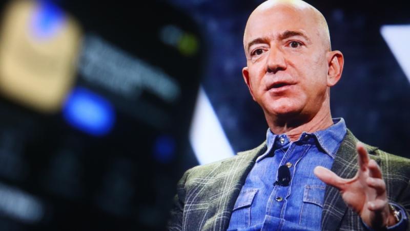 Amazon, pregătită să concedieze 14.000 de oameni pentru Inteligența Artificială. Ce strategie pe termen lung are conducerea