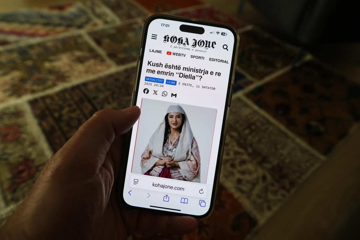 Ministrul AI Diella este "însărcinată" cu 83 de copii! Anunțul bizar făcut în Albania. Cum e posibil