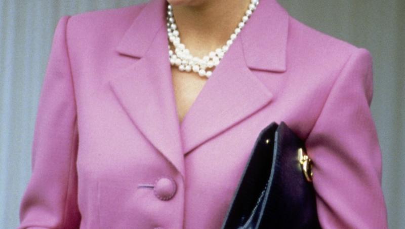 S-a aflat secretul Prințesei Diana. Ce introducea în palat crezând că nu o vede nimeni