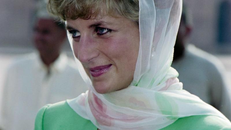 S-a aflat secretul Prințesei Diana. Ce introducea în palat crezând că nu o vede nimeni