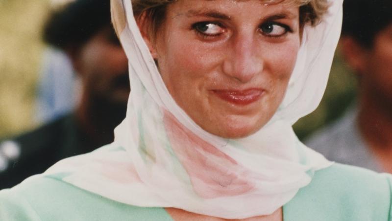 S-a aflat secretul Prințesei Diana. Ce introducea în palat crezând că nu o vede nimeni