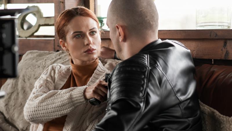 Iubire cu parfum de lavandă, rezumat episoade 10, 11 și 12 din 3 octombrie 2025. Anda își recapătă vederea și îl prinde pe Albert