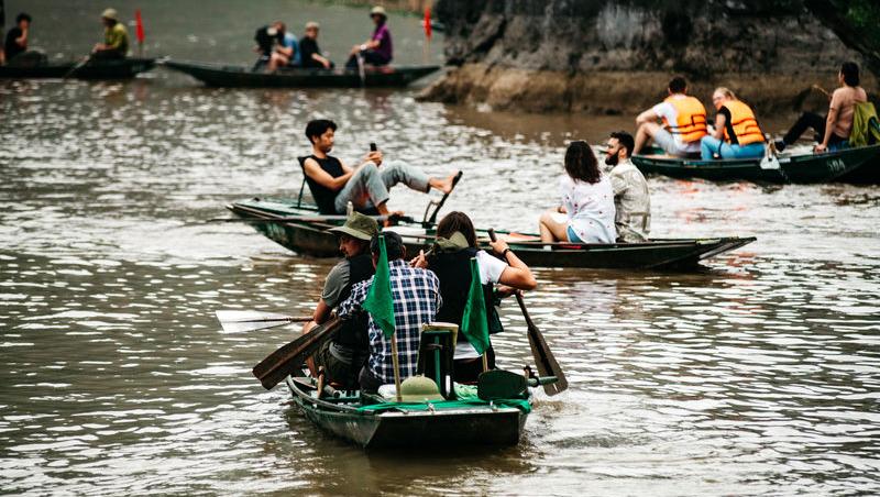 Asia Express sezonul 8, 5 octombrie 2025. Cine a câștigat amuleta și Jokerul din etapa cinci. Surpriză pentru concurenți