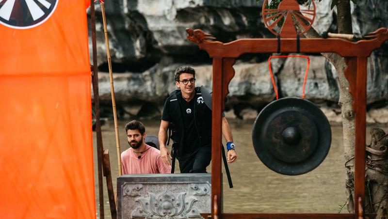 Asia Express sezonul 8, 5 octombrie 2025. Cine a câștigat amuleta și Jokerul din etapa cinci. Surpriză pentru concurenți