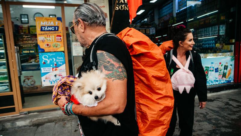 Asia Express sezonul 8, 5 octombrie 2025. Ce au pățit Mara Bănică și Serghei Mizil după ce au vorbit în română cu un localnic