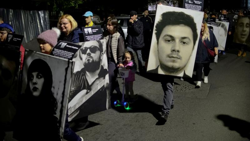 10 ani de la incendiul din Colectiv. Prima apariție a lui Andrei Găluț, singurul supraviețuitor al trupei Goodbye to Gravity