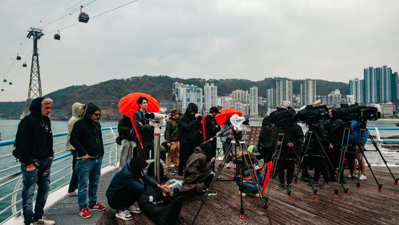 Asia Express sezonul 8, 2 noiembrie 2025. Echipele au ajuns în Coreea de Sud. Biletul de aur, noua miză de pe Drumul Eroilor