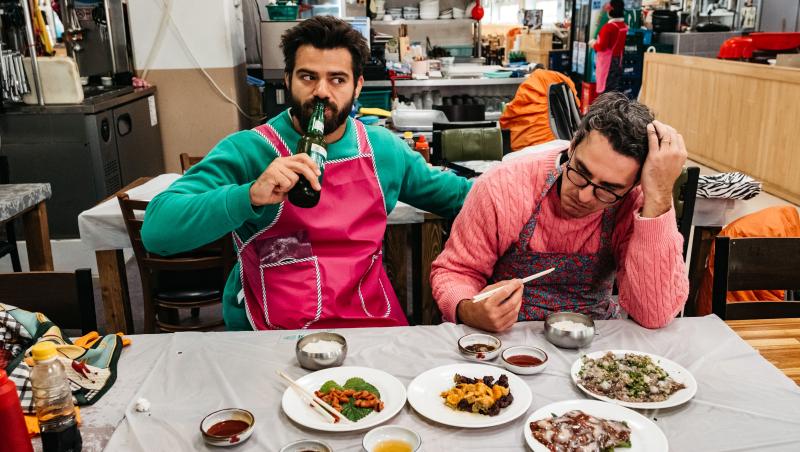 Asia Express sezonul 8, 2 noiembrie 2025. Echipele au fost provocate să mănânce creaturi marine vii. Cum au început penalizările