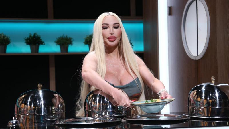 Jessica Alves, de nerecunoscut după ce a apelat a șasea oară la lifting facial. În ce ipostază a fost văzut fostul bărbat Ken