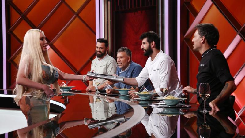 Jessica Alves, de nerecunoscut după ce a apelat a șasea oară la lifting facial. În ce ipostază a fost văzut fostul bărbat Ken