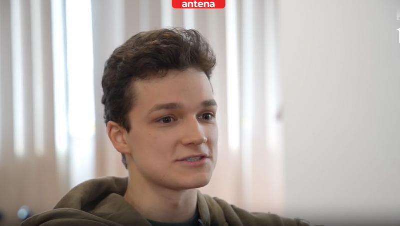 Interviu Eric Aradits. Cât de mult l-a influențat familia în parcursul său profesional.De ce nu ar interpreta rolurile tatălui său