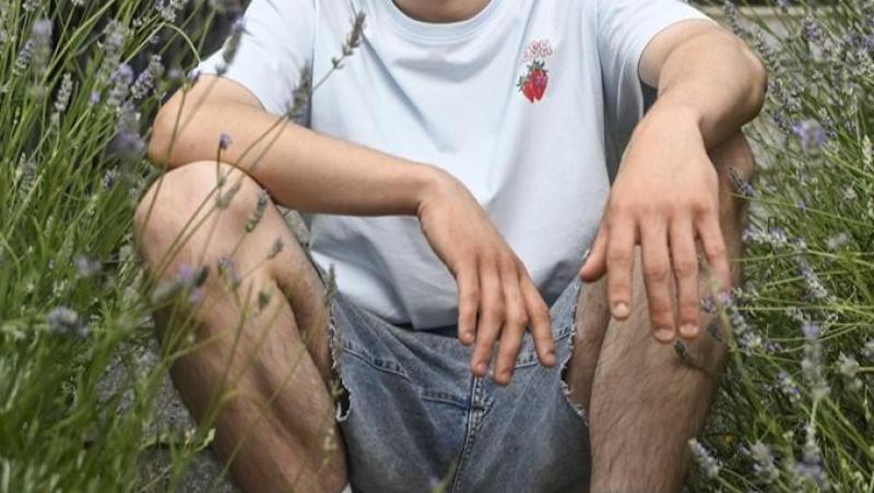 Interviu Darisian Luncanu. Actorul are un AS în mânecă și își dezvăluie trucurile în fața camerei și în spatele acesteia