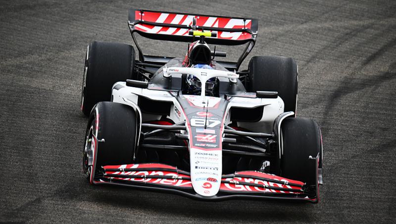 S-au încheiat calificările din Formula 1™ pentru Marele Premiu din Singapore. George Russell în pole position pe Marina Bay