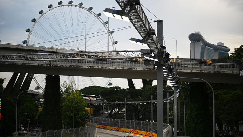 S-au încheiat calificările din Formula 1™ pentru Marele Premiu din Singapore. George Russell în pole position pe Marina Bay