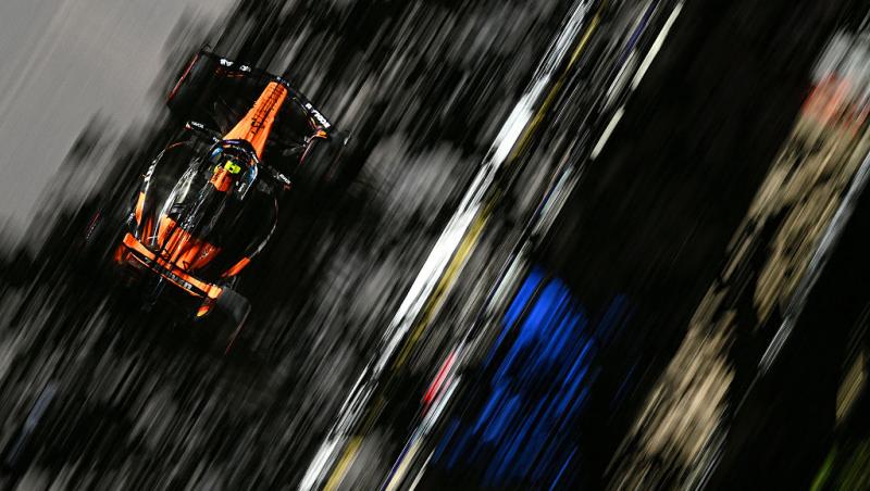 Vezi acum calificările din Formula 1™ pentru Marele Premiu din Singapore. Lupta pentru pole e LIVE în AntenaPLAY și pe Antena3CNN