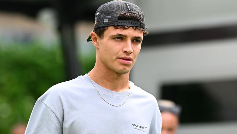 Vezi acum calificările din Formula 1™ pentru Marele Premiu din Singapore. Lupta pentru pole e LIVE în AntenaPLAY și pe Antena3CNN