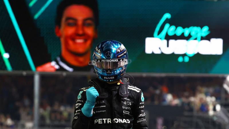 Vezi acum cursa din Formula 1™ pentru Marele Premiu din Singapore. Spectacolul de pe Marina Bay e LIVE pe Antena1 și în AntenaPLAY