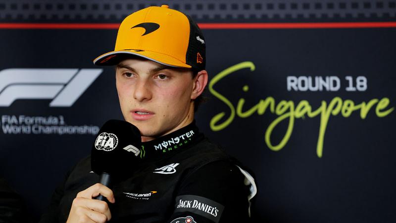 Vezi acum cursa din Formula 1™ pentru Marele Premiu din Singapore. Spectacolul de pe Marina Bay e LIVE pe Antena1 și în AntenaPLAY