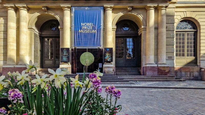 Începe săptămâna dedicată Premiilor Nobel.Ce trebuie să știi despre prestigioasele premii.De ce sunt marcate de iz politic în 2025