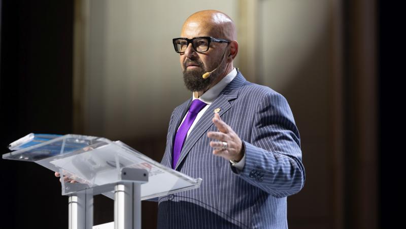 Ce spune Piedone despre parizerul din magazine. Cum sunt păcăliți oamenii de fapt