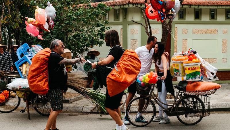 Asia Express sezonul 8, 6 octombrie 2025. Cum au pierdut Dan Alexa și Alina Pușcău plicul de la Irina Fodor. Ce a urmat în cursă