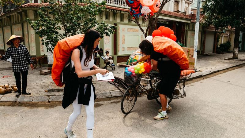 Asia Express sezonul 8, 6 octombrie 2025. Cum au pierdut Dan Alexa și Alina Pușcău plicul de la Irina Fodor. Ce a urmat în cursă