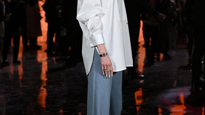 Nicole Kidman, apariție relaxată după anunțul divorțului. De mână cu cine a fost văzută la Paris Fashion Week