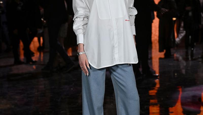 Nicole Kidman, apariție relaxată după anunțul divorțului. De mână cu cine a fost văzută la Paris Fashion Week