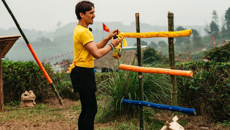 Asia Express sezonul 8, 7 octombrie 2025. Cine a câștigat jocul de amuletă din etapa cinci. Trei echipe s-au întrecut pe traseu