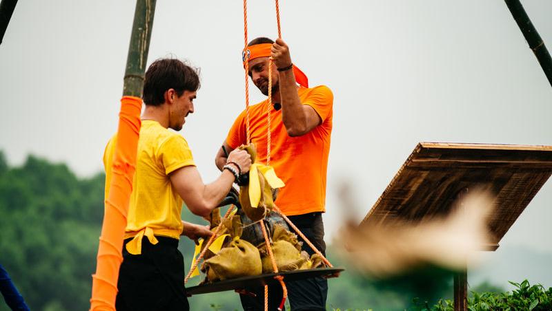 Asia Express sezonul 8, 7 octombrie 2025. Cine a câștigat jocul de amuletă din etapa cinci. Trei echipe s-au întrecut pe traseu