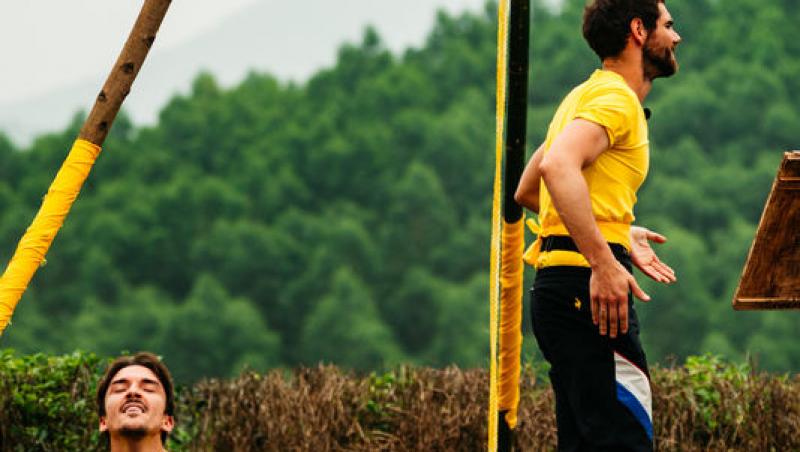 Asia Express sezonul 8, 7 octombrie 2025. Cine a câștigat jocul de amuletă din etapa cinci. Trei echipe s-au întrecut pe traseu