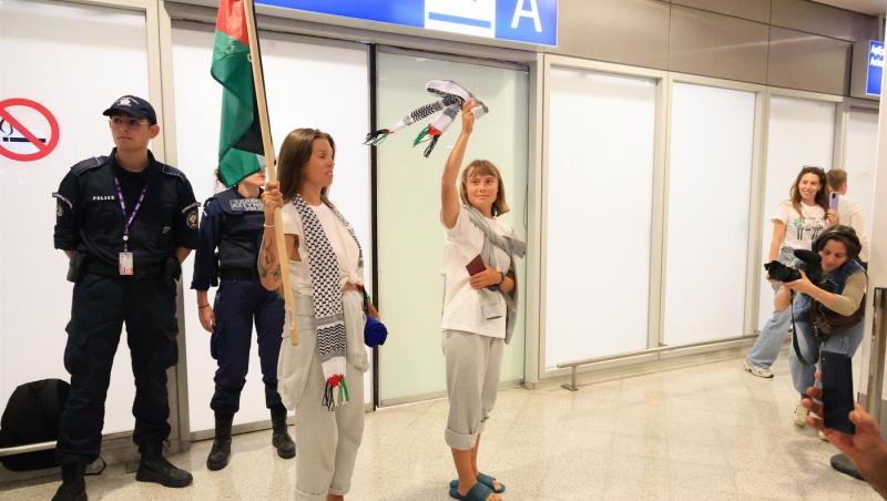 Greta Thunberg a ajuns în Grecia, după ce a fost reținută de foțele israeliene. Ce mesaj a transmis