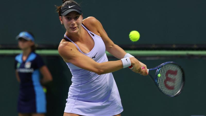 Prima jucătoare de tenis care și-a pus silicoane. De ce a adus-o în discuție pe Simona Halep: „Nu vei mai putea juca”