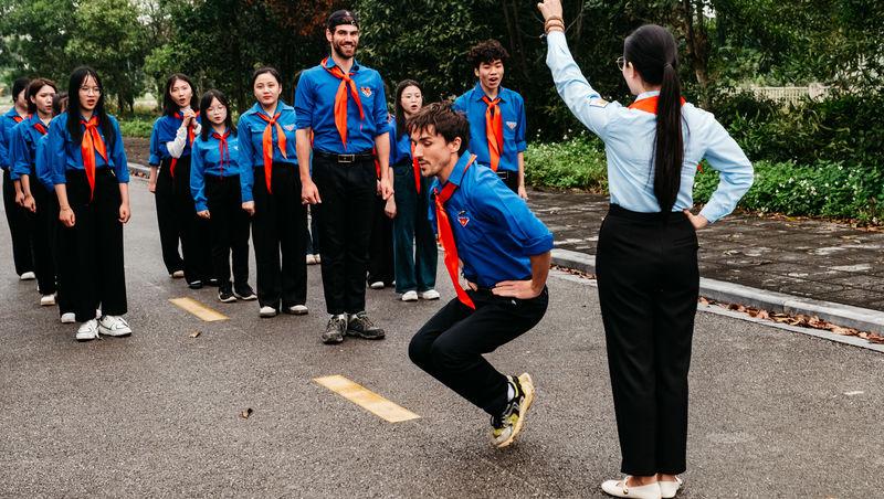 Asia Express sezonul 8, 8 octombrie 2025. Ce echipă a fost eliminată de pe Drumul Eroilor în etapa cinci: „Mai rar așa ceva!”