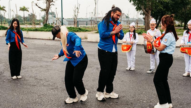 Asia Express sezonul 8, 8 octombrie 2025. Ce echipă a fost eliminată de pe Drumul Eroilor în etapa cinci: „Mai rar așa ceva!”