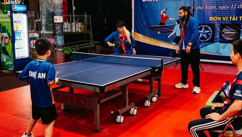 Asia Express sezonul 8, 8 octombrie 2025. Joseph Adam a fost scos din sărite de soția lui, Anda Adam. Ce s-a întâmplat: „Taci!”