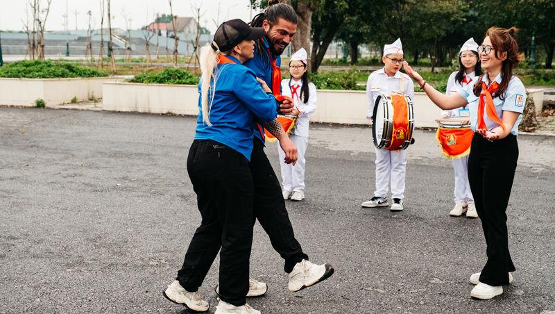 Asia Express sezonul 8, 8 octombrie 2025. Joseph Adam a fost scos din sărite de soția lui, Anda Adam. Ce s-a întâmplat: „Taci!”