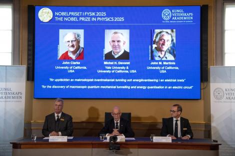 Premiul Nobel pentru Fizică în 2025 a fost câștigat de John Clarke, Michel H. Devoret și John M. Martinis. Ce au descoperit
