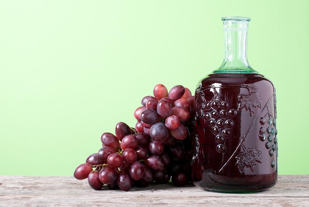 Cum să faci must acasă? Ingredientul secret pentru a nu fermenta și metode de conservare