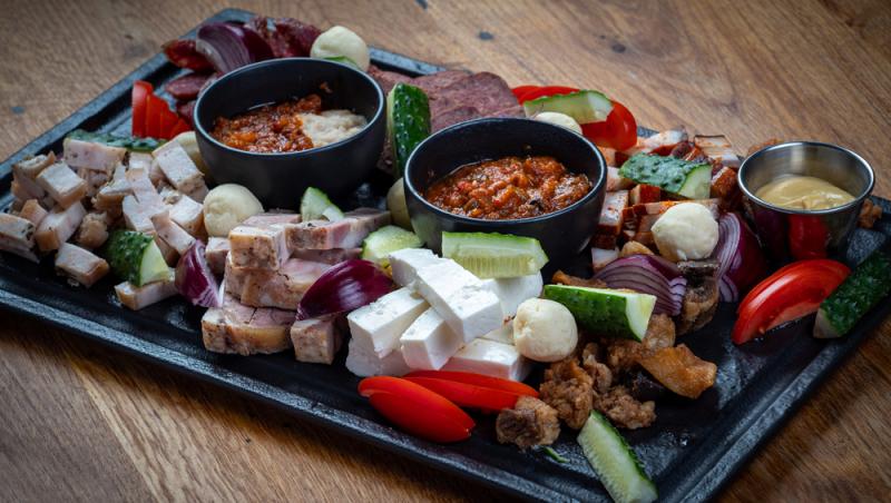 Postul Crăciunului 2025. Când începe și ce zile cu dezlegare la pește sunt în calendarul creștin-ortodox