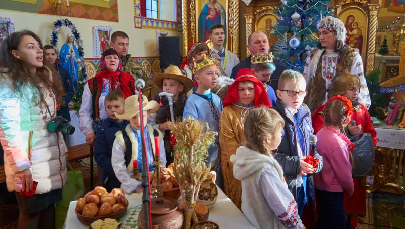 Postul Crăciunului 2025. Când începe și ce zile cu dezlegare la pește sunt în calendarul creștin-ortodox