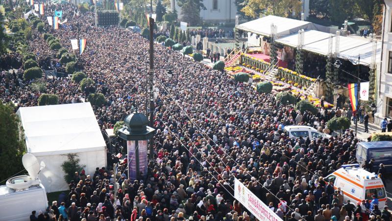 Rugăciune puternică închinată Sfintei Cuvioase Parascheva. Ce rugăciune să rostești în această zi sfântă