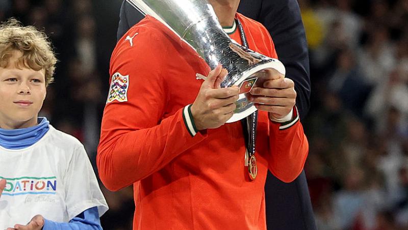 Cristiano Ronaldo, primul fotbalist miliardar. Ce avere ar avea starul portughez