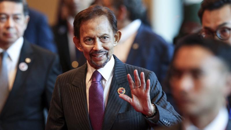 sultanul din brunei