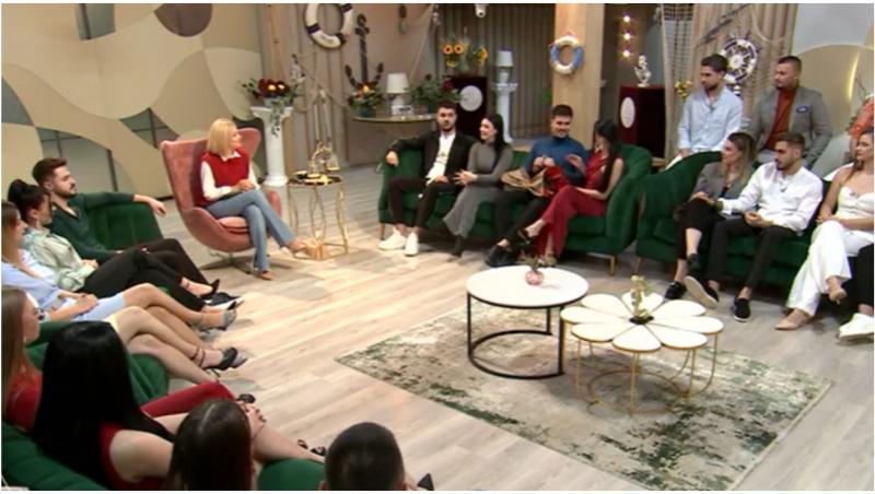 Mireasa, sezon 12. Surpriză în emisia live. Cine a venit. Simona Gherghe: „Liviu, o să te rog să te ridici”