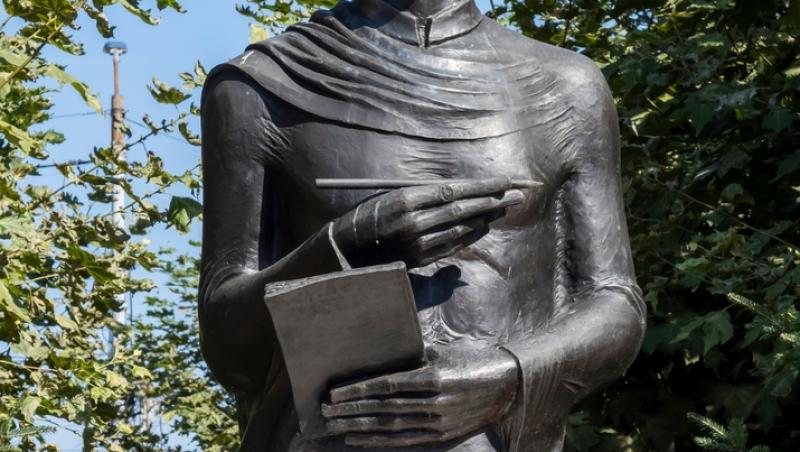 Corespondența Veronicăi Micle cu Mihai Eminescu, cumpărată de statul român. Ce sumă fabuloasă a plătit unui colonel american