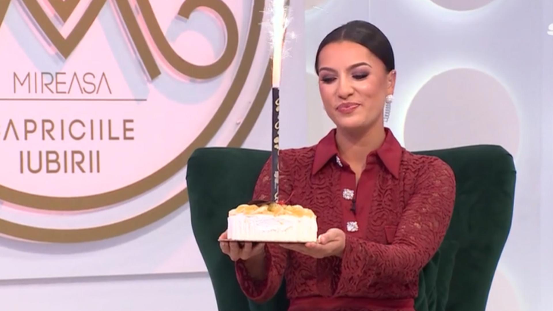 Mireasa, sezon 12. Raluca Preda a avut parte de o surpriză în direct. Prezentatoarea de la Capricii a împlinit 35 de ani