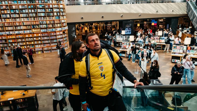 Finala Asia Express, 12 noiembrie 2025. Finaliștii, misiune la bibliotecă. Ce au pățit Alexandru Ion și Ștefan Floroaica